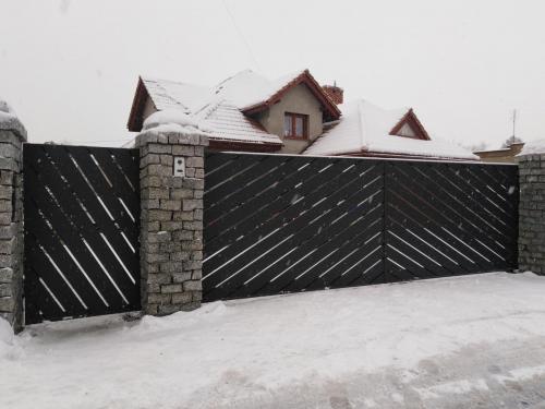 Brama przesuwna wypełnienie Aluminiowe
